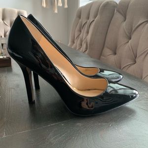 Jessica Simpson Black Patent Leather Pumps Size 10